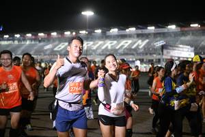 BIB: 972, 27645, 2948
                            <button type="button" onclick="openModal(10893447)" class="btn btn-primary btn-sm float-right btn-popup" data-toggle="modal" data-target=".modal-high-quality">
                        <i class="fas fa-shopping-cart"></i> Add to Cart
                    </button>
                                            <button type="button" onclick="isThisMe(10893447, true)" class="btn btn-success btn-sm float-right btn-popup btn-isme hidden" data-toggle="tooltip" data-placement="bottom" title="นี่คือรูปของคุณใช่ไหม คลิกที่นี่เพื่อเอาเข้าอัลบั้ม">
                        <i class="fas fa-plus"></i> Add to album
                    </button>
                    <button type="button" onclick="isThisMe(10893447, false)" class="btn btn-warning btn-sm float-right btn-popup btn-isnotme hidden">
                        <i class="fas fa-ban"></i> Remove from album
                    </button>
